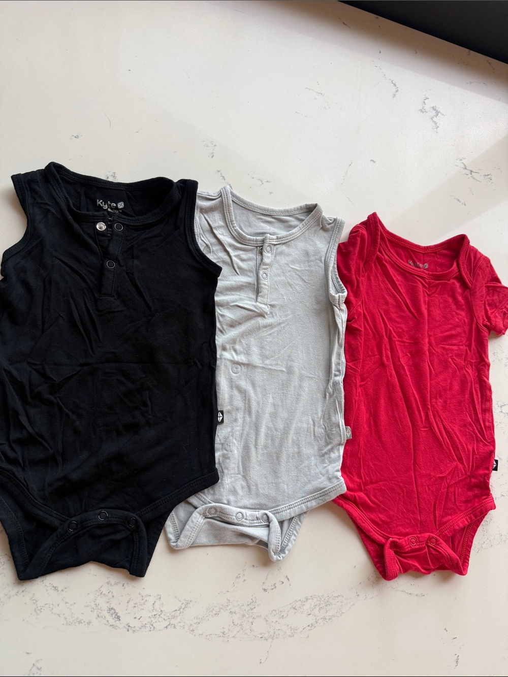 Kyte Baby Snap One Piece Bodysuit Sleeveless Size 3-6 months 3 Pack
